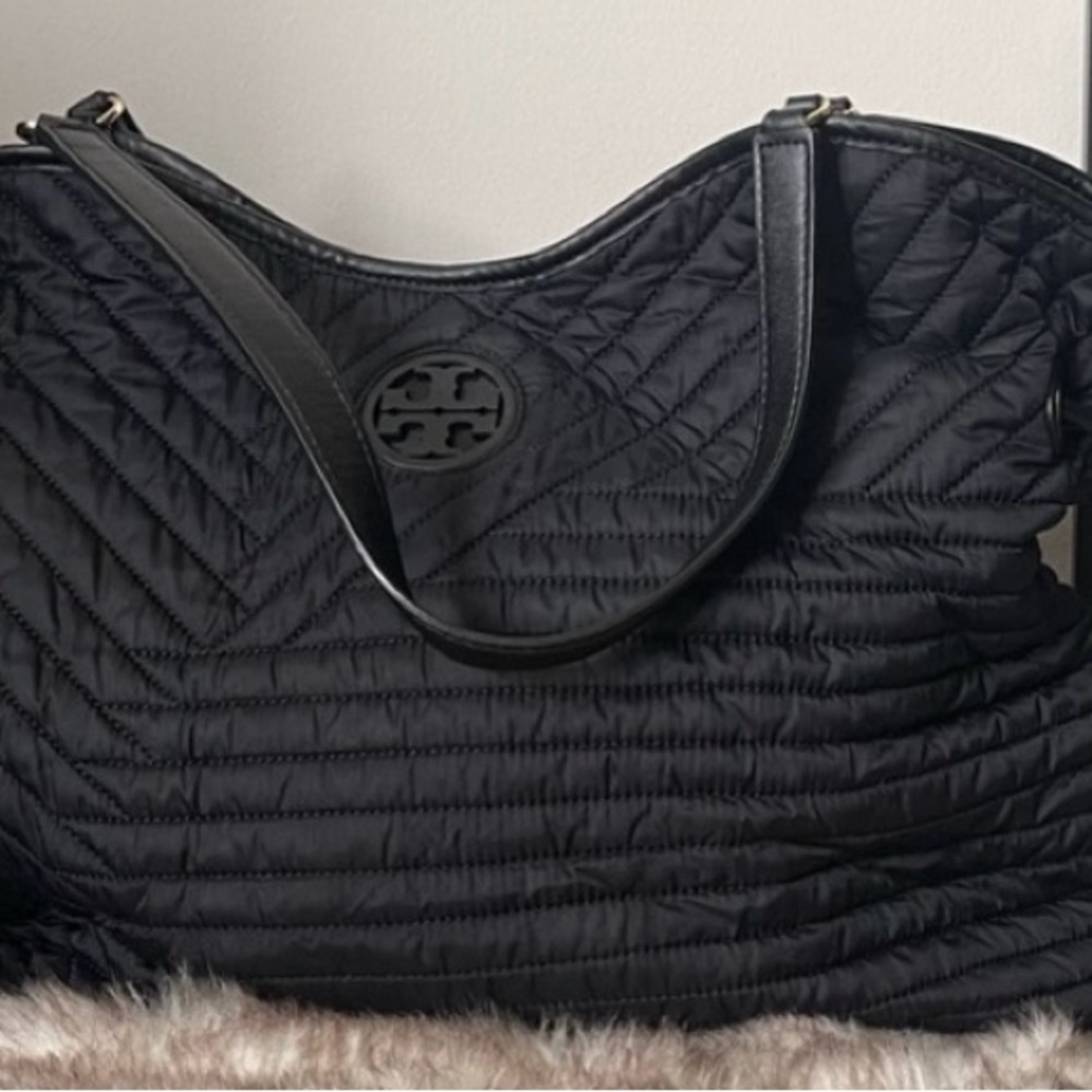 Tory Burch Black Quilted Women's Bag